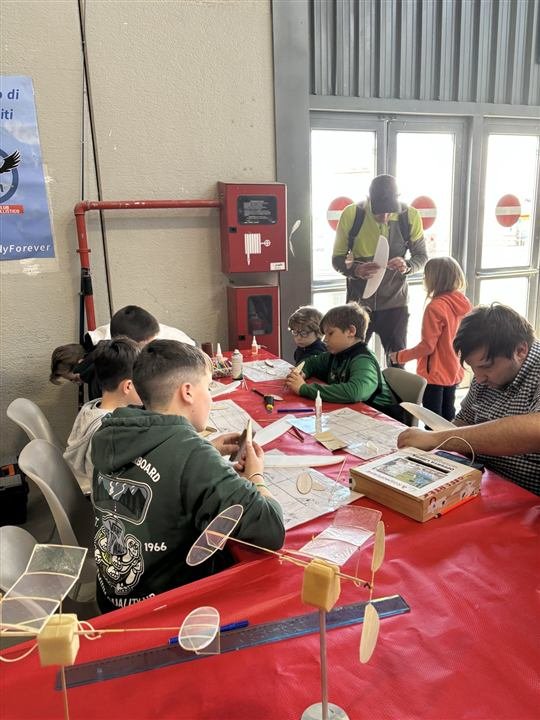 Costruzione guidata con gli istruttori